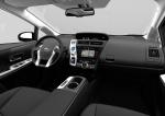 Toyota Prius + 2015 года